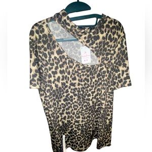 Leopard thermal tunic with cut out